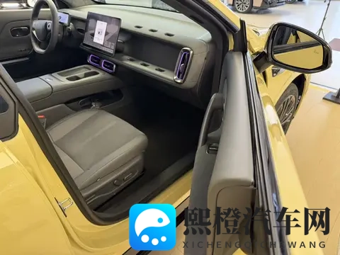 德味未散,电控先行:Lafa5想当电动时代的“大众情人”-1