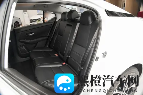 轩逸直接卷哭家轿!起售低至6万出头+终身质保,大空间太舒服-1