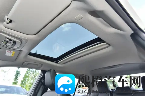 卡罗拉智能电混双擎购车手册,哪款更适合你?-1