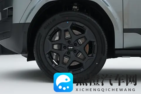 20万级中大型SUV方程豹钛7，配云感头枕+四驱长续航，去哪都自在-1