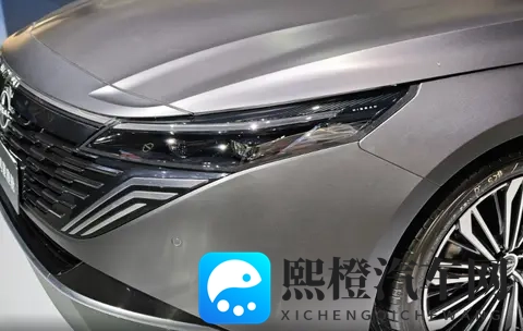 明里つ《公侵犯人妻:未来科技新宠,环保智能新车型引关注-2