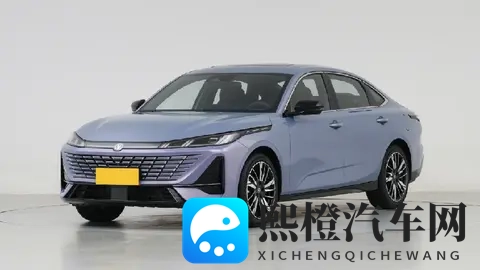 中国品牌家轿双雄对决,长安逸动凭什么稳坐“一哥”之位?-3