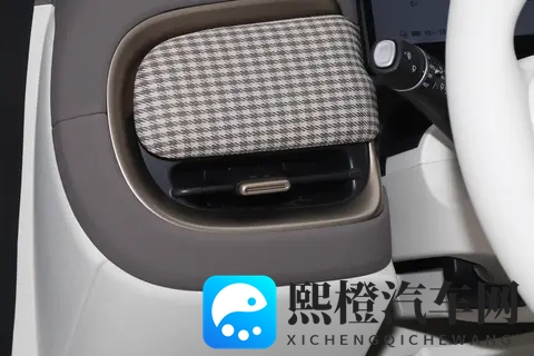 新车  1098万元起_搭载激光雷达_吉利银河E5同级，欧拉5开启预售-3