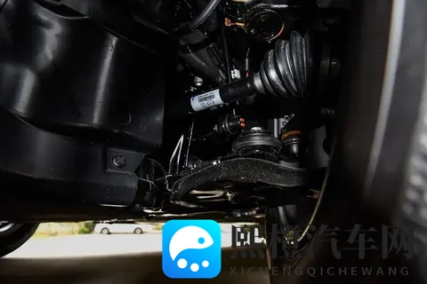 人与马胶配方大全高清:轮胎橡胶配方揭秘:揭秘汽车安全出行秘诀-1