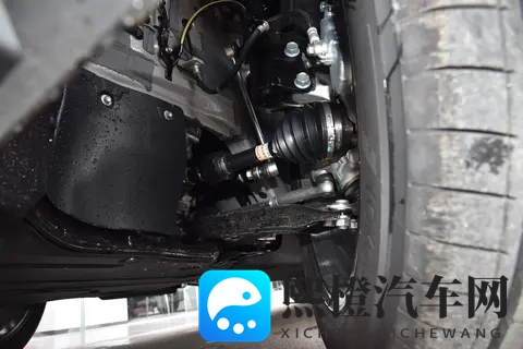 污污污app：汽车服务新体验，一站式平台革新潮流-3