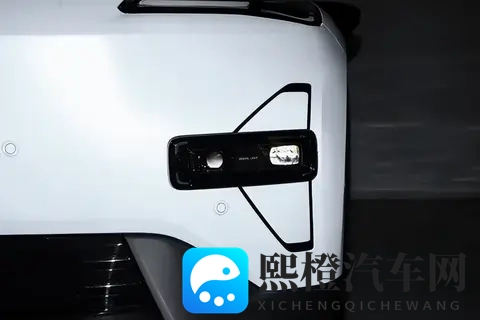 15万级纯电SUV黑马来了!宁德时代电池,上车即惊喜!-1