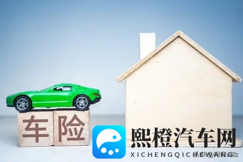 前三季度67家险企车险中位数1836元 新能源车险保费追不上风险-3