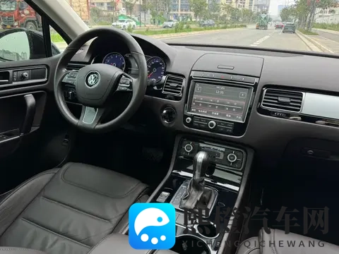 18万多拿下大众途锐,体验德系SUV的沉稳大气-3