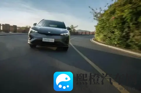 全新极狐阿尔法T5续航实力解析-2