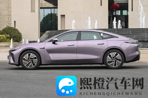 奇瑞星纪元ES超能智享美学轿跑,均衡才是家用新能源的务实之选-2