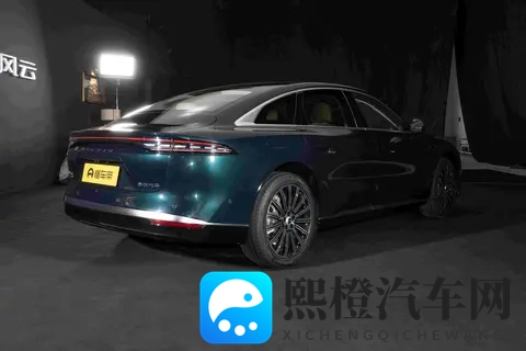 新车  比亚迪汉DM同级，奇瑞风云A9L猎鹰700版_四座版11月15日上市-1