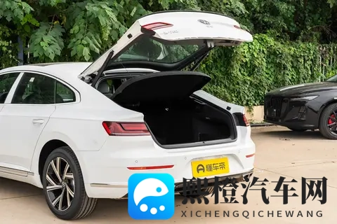 大众CC 2026款，四款配置详解，有哪几大优势？-2