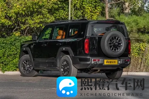 方盒子造型，46秒破百，续航1400km，这款越野车很带劲！-3