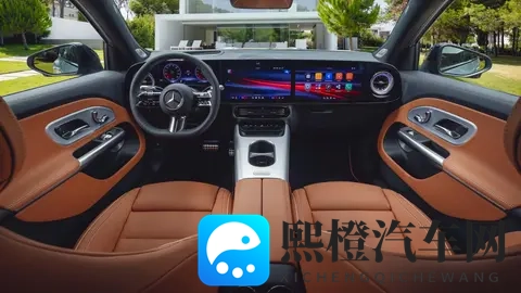 第二代奔驰GLB来了 带星空顶 有四驱 腿部空间显著提升 12月首发亮相-3