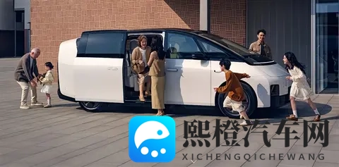 “是不是早就知道不说?”“听说李想不知道召回”?理想汽车汤靖详解“MEGA 2024 款起火事件”-1