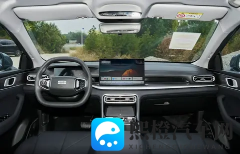 748万起售,想成电混家轿标杆?银河星耀6能做到吗-1