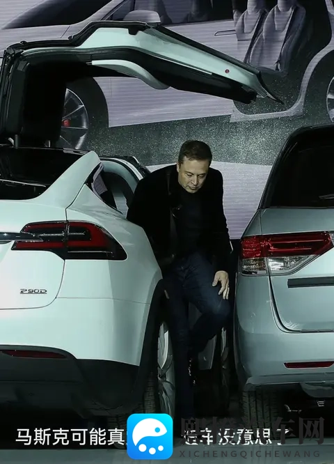 马斯克不想“只造车”了?单靠卖车撑不动增长,他早藏了这些后手-1