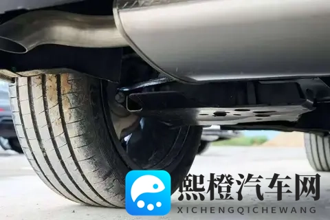 星越L：以85万销量为证，全维度诠释“五大豪华”！-3