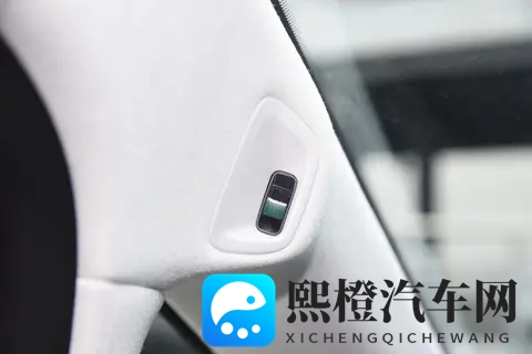 预售35万起&综合续航里程1602km 小鹏X9增程版实车到店-3