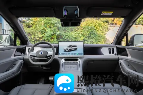 腾势N8L正式发布!20T插混+空悬+6活塞,大六座SUV新标杆?-3