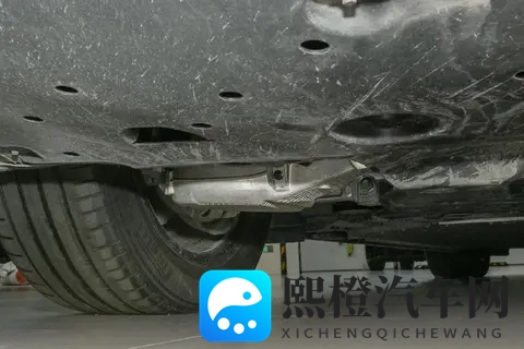 极氪009宜商宜家,大空间纯电MPV,续航900公里,轴距3205毫米-3