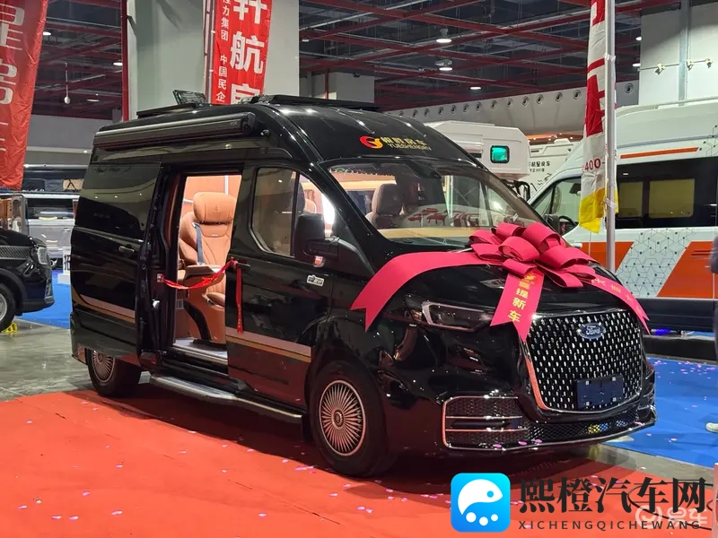 小商旅房车太实用了，11月28亮相成都房车展-1