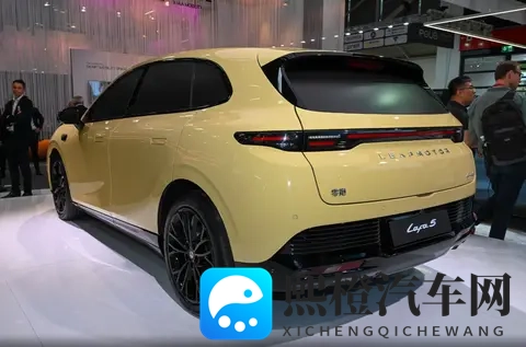 1058万起售!零跑Lafa5登场,605km续航+8295P芯,5款配置适合谁-1