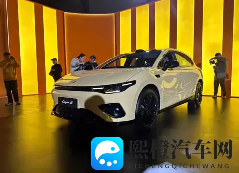 零跑Lafa5预售价公布！共推出5款车型-2