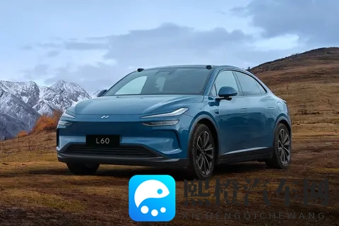 25万级纯电SUV，707km续航+全车座椅加热，家用选它！-3