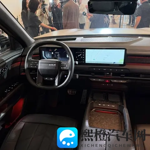 全新起亚Telluride实车亮相 气场不输路虎 提供混动版可选-2