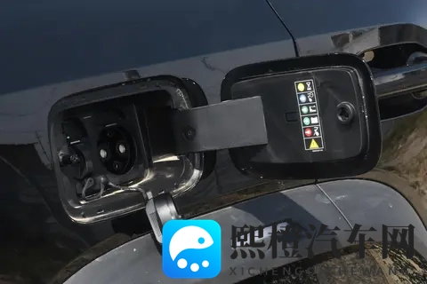 捷途旅行者CDM,“带电的方盒子”,究竟实力表现如何?-3