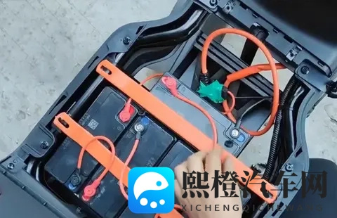 电瓶车冬季续航里程会缩减多少,闲置燃油车建议隔多久启动充电?-1