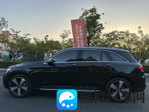 27万多拿下22年奔驰GLC,体验豪华SUV的驾驭感!-1