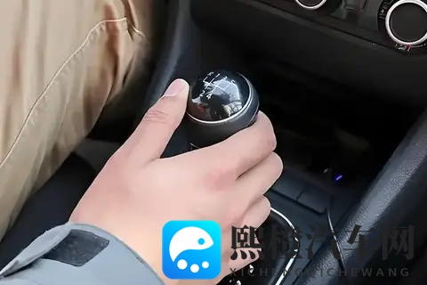 手动挡车主自述:卖掉手动挡换成自动挡后,才明白的3个道理!-1