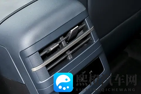 钛 7 2025 款 200KM 两驱 Max 版试驾，感受出行新体验-3