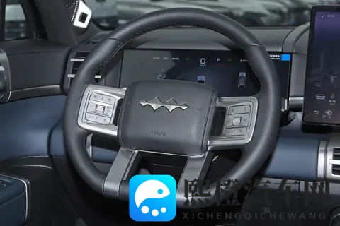 选车时总有人在喜欢和实用之间反复拉扯,方程豹钛7能行吗?-2