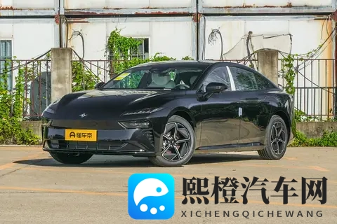 抢先试驾东风奕派eπ007+，试装版与量产版差异不大-1