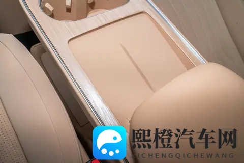 星纪元ET:20万级全能SUV,多项配置加持,家用出行优选-1