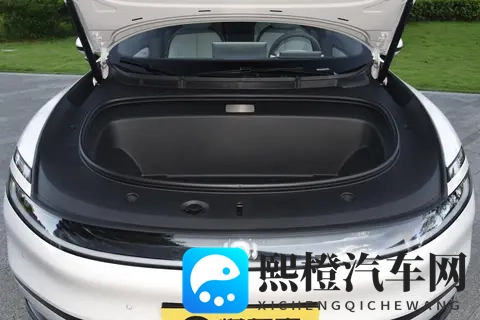 工信部副部长辛国斌：促进动力电池在相关领域扩大应用，支持换电模式转型和车网互动试点-1