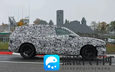 女学生超短裙教室自慰：智能驾驶技术，未来出行新变革-2