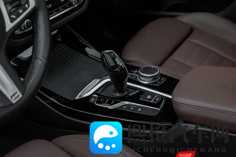 20万拿下宝马X3:要面子有里子,家用代步好选择-1