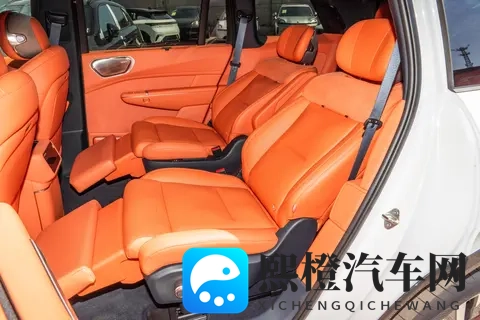 纯电和混动该怎么选？乐道L90和领克900对比评测-1