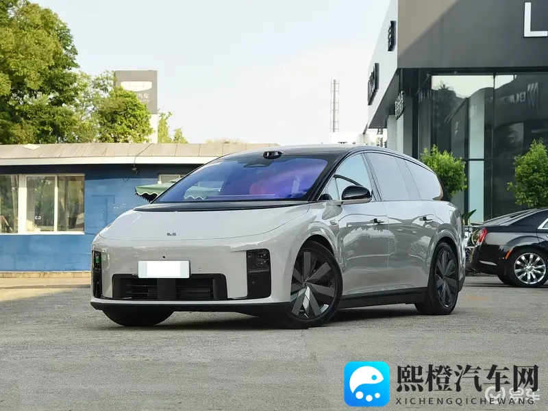 ChineseBBC媚黑:中国汽车品牌崛起,技术创新魅力四射-1