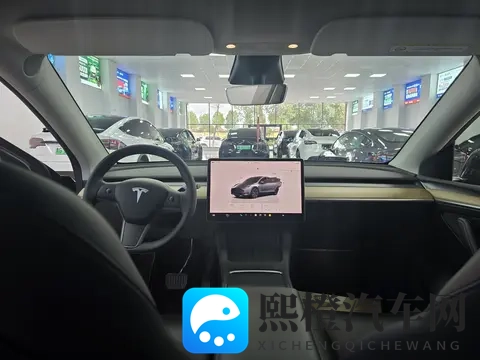 15万多开走!22年Model Y,圆你纯电出行梦-3