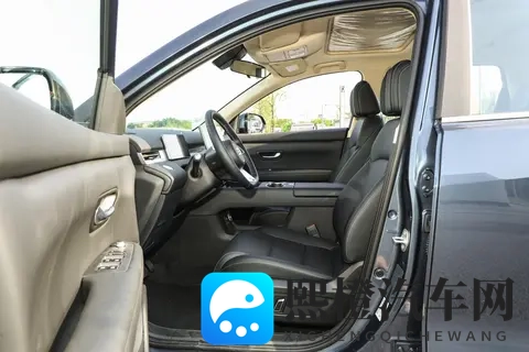 深度解析第三代蓝电 E5 PLUS，12万级家用插混SUV选它准没错-2