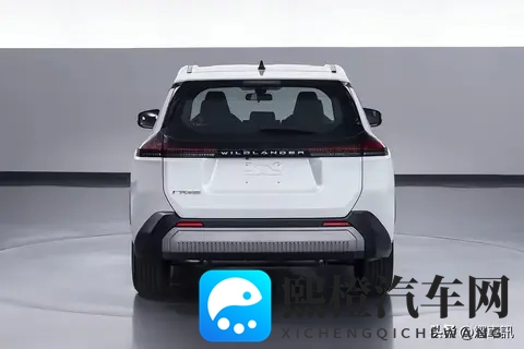 丰田全新威兰达实车正式亮相!全新外观设计 内饰调整 搭配混动系统-3