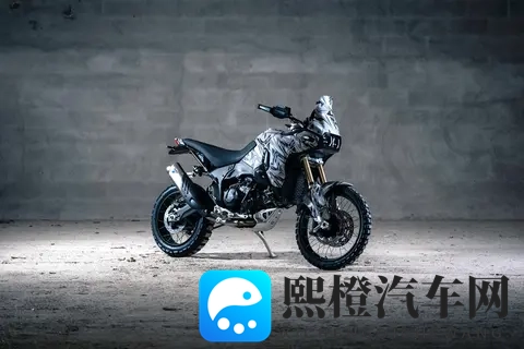 杜卡迪发布 2026 第二代 DesertX “ 沙漠 X ” 预告-1