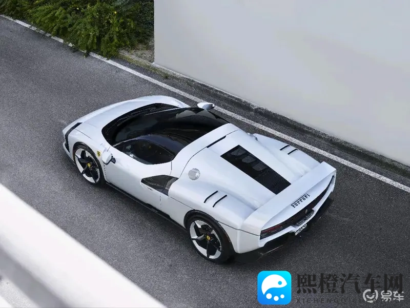 成人版火影忍者：汽车创新新潮流，火影元素融入驾驶乐趣-1