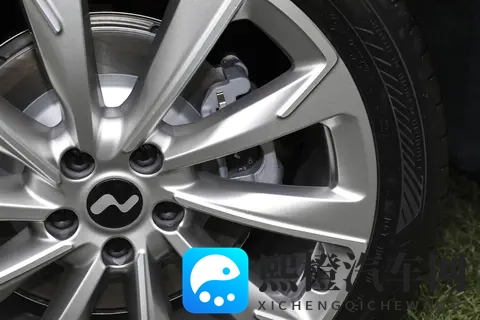 乐道L60：25万级纯电SUV，为何能成为家庭用户的优选？-3