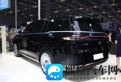 知己L9即将上市,车长52米+六座配置,挑战理想L9!-3